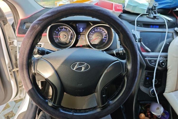 Used Hyundai Elantra (5th Generation / Langdong) 2016 1.6L Manual Luxury Model Steering Wheel