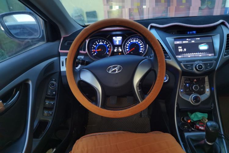Used Hyundai Elantra (5th Generation / Langdong) 2016 1.6L Manual Luxury Model Steering Wheel