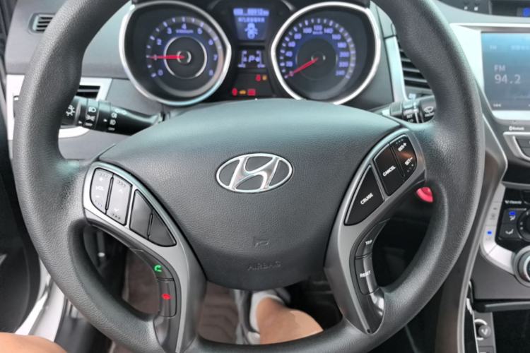Used Hyundai Elantra (5th Generation / Langdong) 2016 1.6L Automatic Prestige Model Steering Wheel