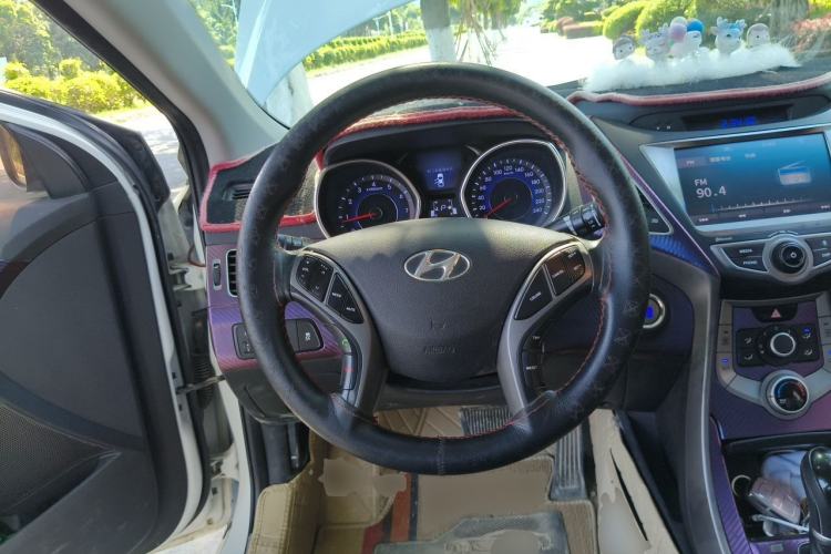Used Hyundai Elantra (5th Generation / Langdong) 2016 1.6L Automatic Prestige Model Steering Wheel