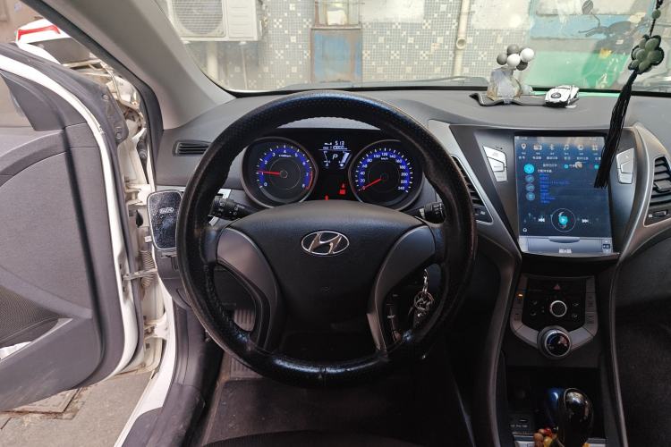 Used Hyundai Elantra (5th Generation / Langdong) 2016 1.6L Automatic Smart Version Steering Wheel