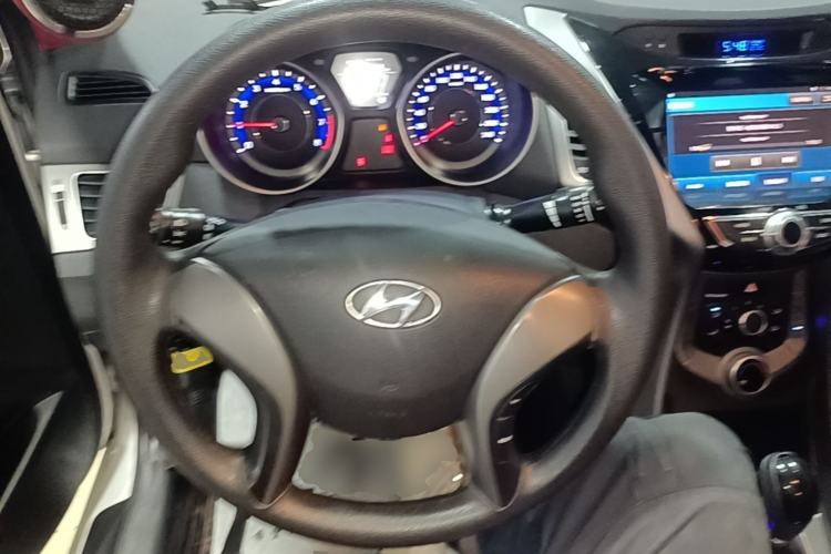 Used Hyundai Elantra (5th Generation / Langdong) 2016 1.6L Automatic Smart Version Steering Wheel