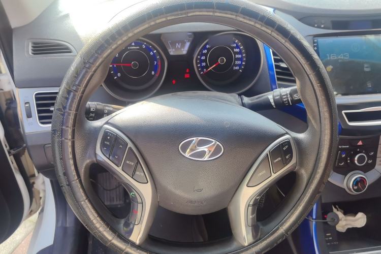 Used Hyundai Elantra (5th Generation / Langdong) 2016 1.6L Automatic Smart Version Steering Wheel