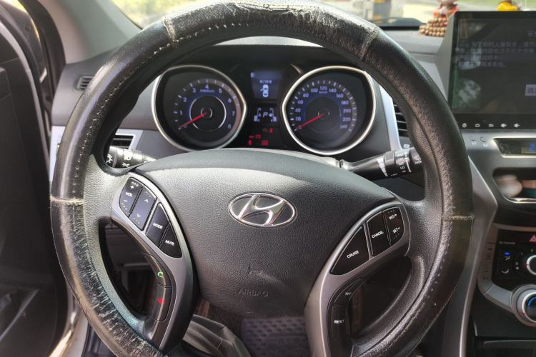 Used Hyundai Elantra (5th Generation / Langdong) 2016 1.6L Automatic Prestige Model Steering Wheel