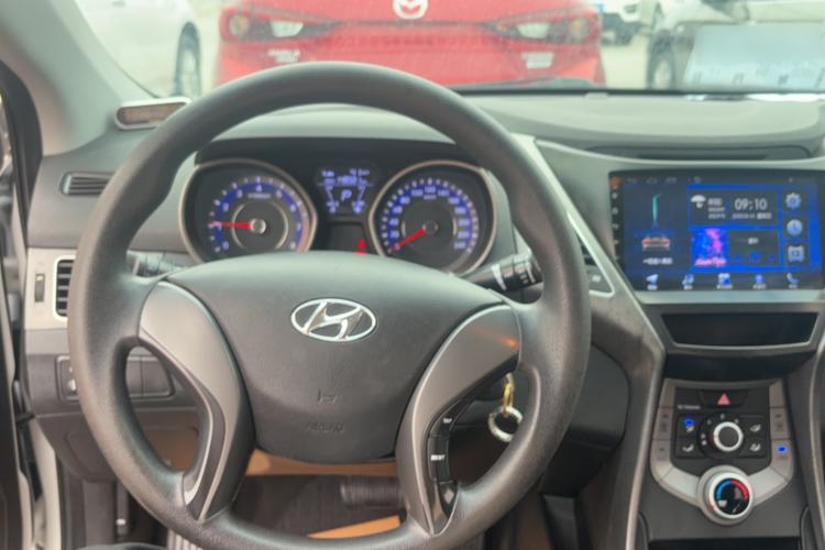 Used Hyundai Elantra (5th Generation / Langdong) 2016 1.6L Automatic Smart Version Steering Wheel