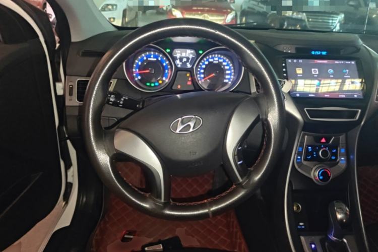 Used Hyundai Elantra (5th Generation / Langdong) 2016 1.6L Automatic Smart Version Steering Wheel