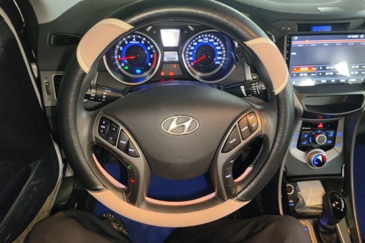 Used Hyundai Elantra (5th Generation / Langdong) 2016 1.6L Automatic Prestige Model Steering Wheel