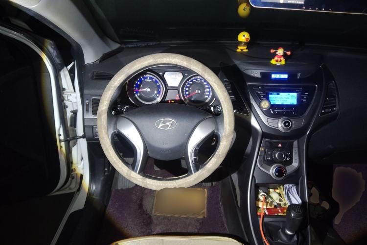 Used Hyundai Elantra (5th Generation / Langdong) 2016 1.6L Manual Fashion Edition Steering Wheel
