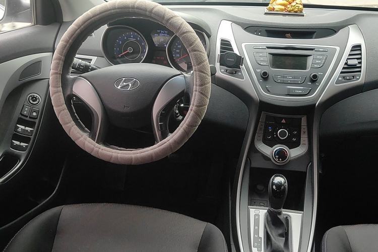 Used Hyundai Elantra (5th Generation / Langdong) 2016 1.6L Automatic Smart Version Steering Wheel