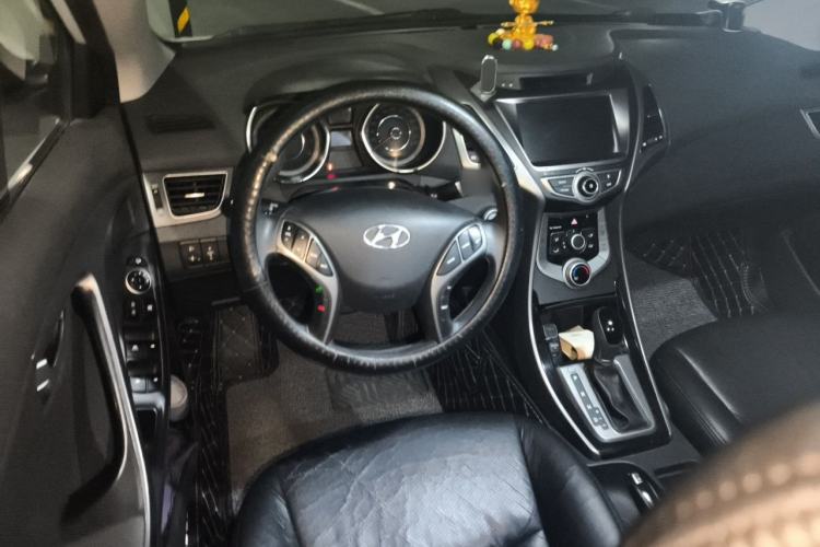 Used Hyundai Elantra (5th Generation / Langdong) 2016 1.6L Automatic Prestige Model Steering Wheel