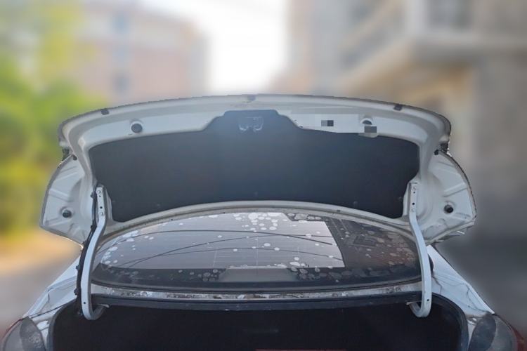 Used Hyundai Elantra (5th Generation / Langdong) 2016 1.6L Automatic Prestige Model Trunk