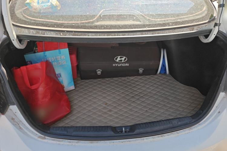 Used Hyundai Elantra (5th Generation / Langdong) 2016 1.6L Manual Fashion Edition Trunk
