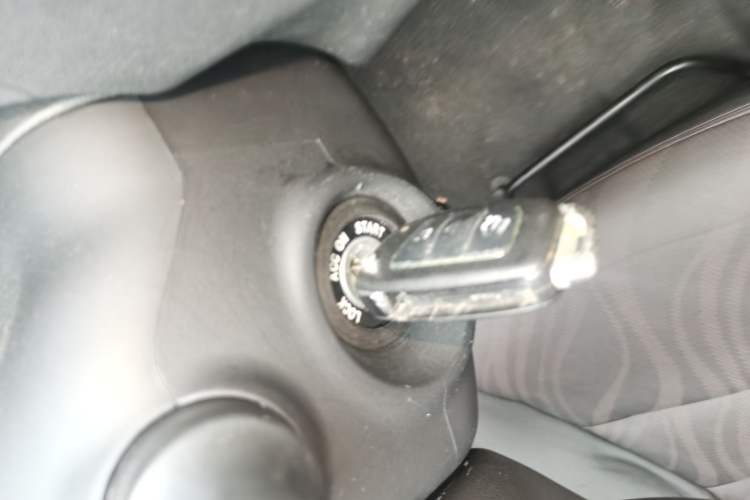 Used Hyundai Elantra (5th Generation / Langdong) 2016 1.6L Automatic Smart Version Vehicle Key