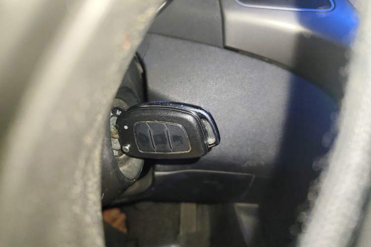 Used Hyundai Elantra (5th Generation / Langdong) 2016 1.6L Manual Fashion Edition Vehicle Key