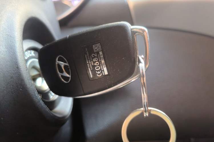 Used Hyundai Elantra (5th Generation / Langdong) 2016 1.6L Automatic Smart Version Vehicle Key