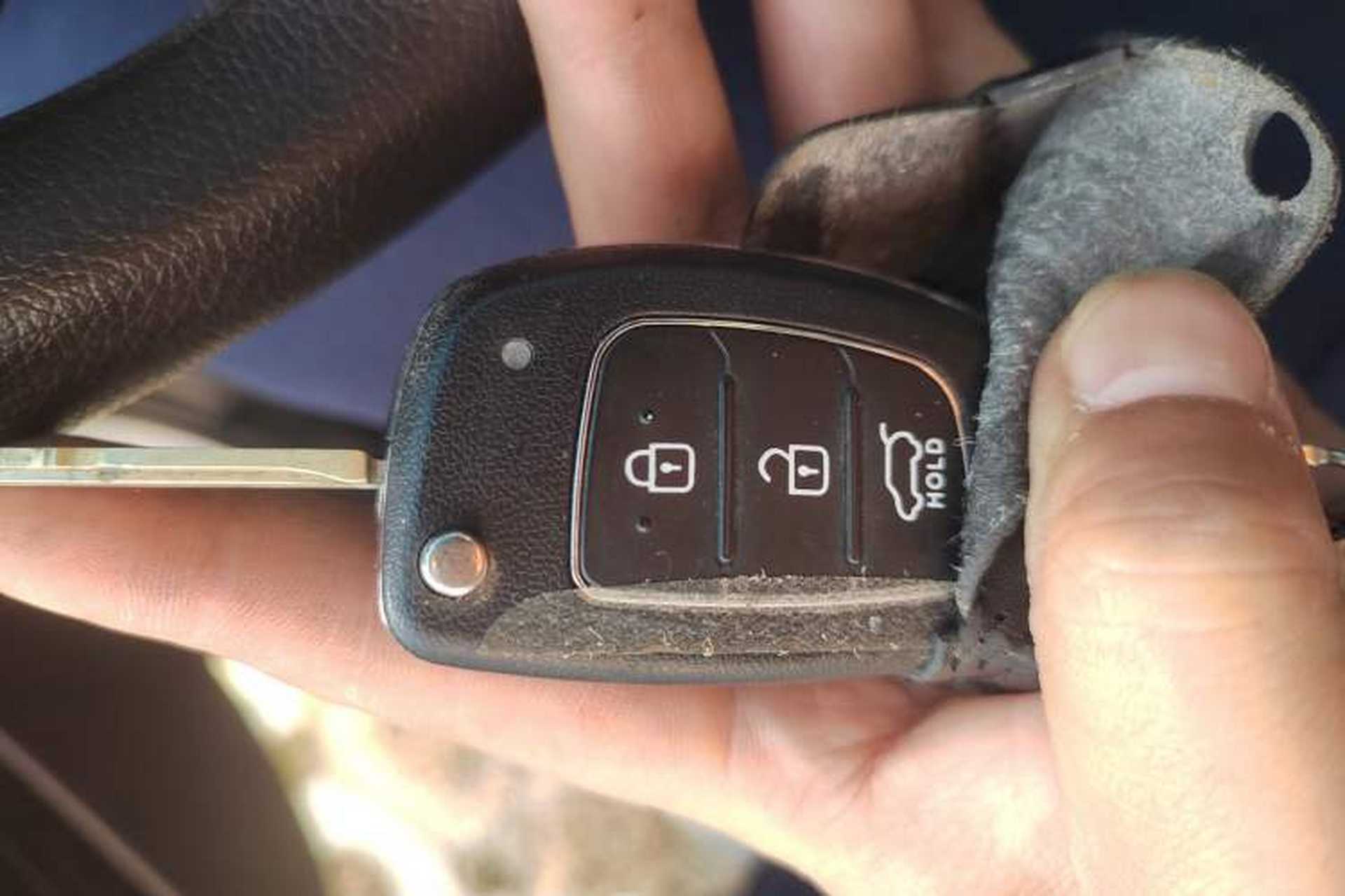 Used Hyundai Elantra (5th Generation / Langdong) 2016 1.6L Automatic Smart Version Vehicle Key