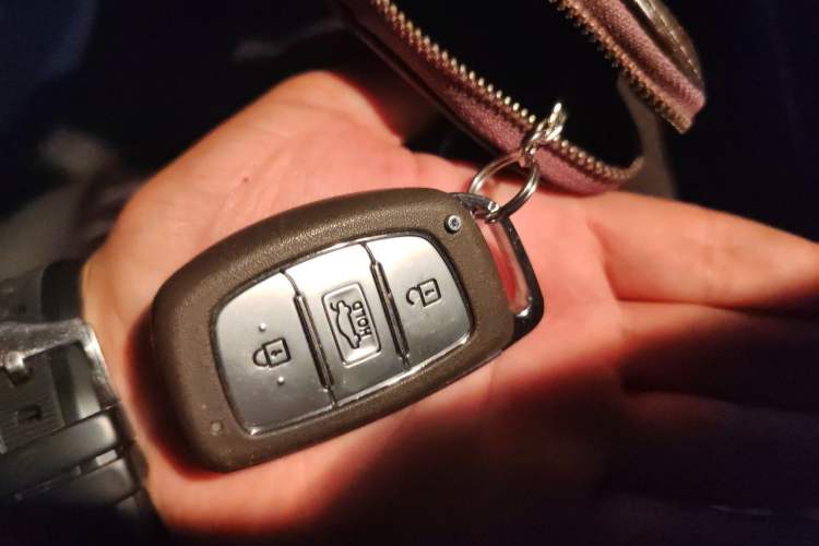 Used Hyundai Elantra (5th Generation / Langdong) 2016 1.6L Automatic Prestige Model Vehicle Key