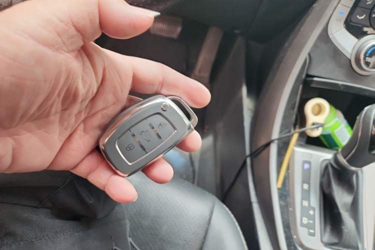 Used Hyundai Elantra (5th Generation / Langdong) 2016 1.6L Automatic Prestige Model Vehicle Key