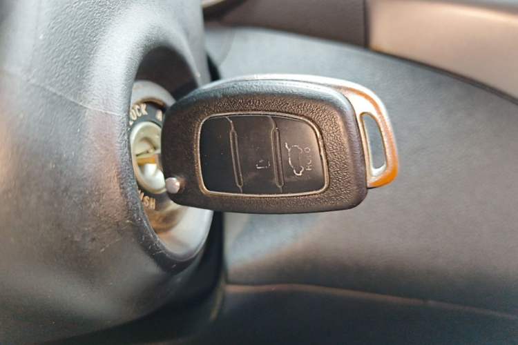 Used Hyundai Elantra (5th Generation / Langdong) 2016 1.6L Automatic Smart Version Vehicle Key