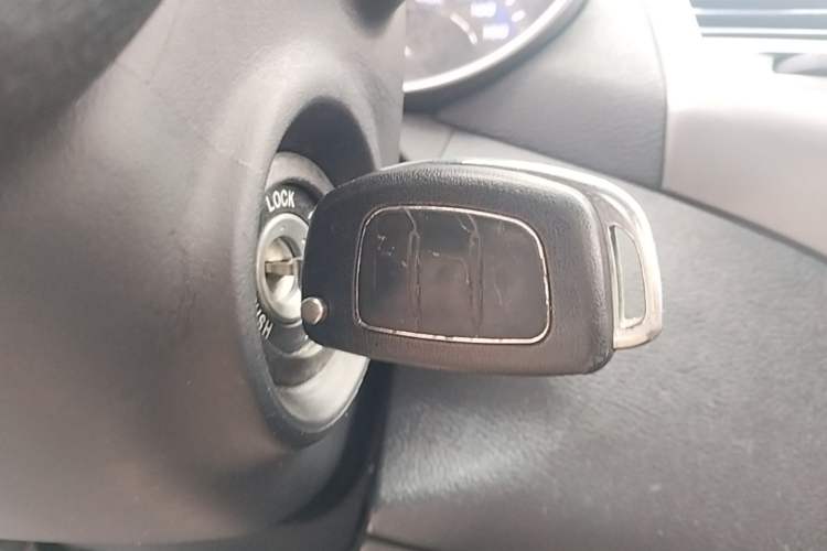 Used Hyundai Elantra (5th Generation / Langdong) 2016 1.6L Automatic Smart Version Vehicle Key