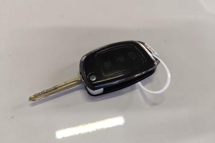 Used Hyundai Elantra (5th Generation / Langdong) 2016 1.6L Automatic Smart Version Vehicle Key