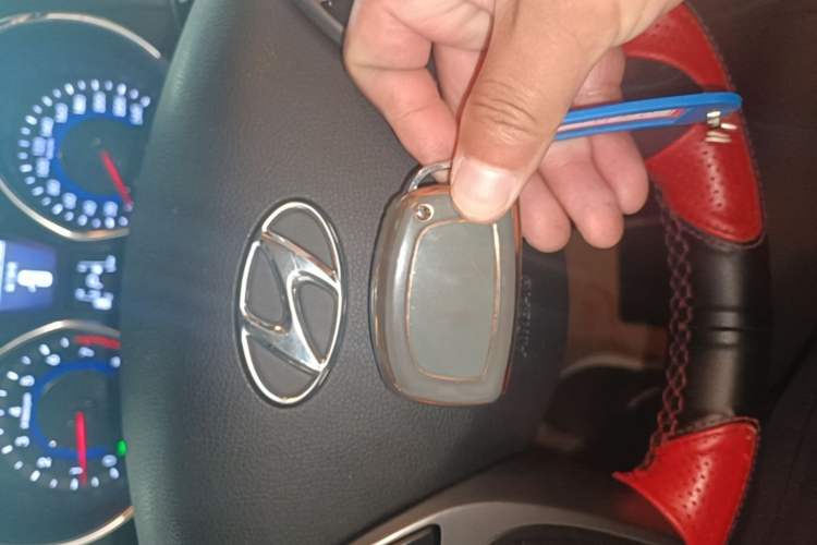 Used Hyundai Elantra (5th Generation / Langdong) 2016 1.6L Automatic Prestige Model Vehicle Key