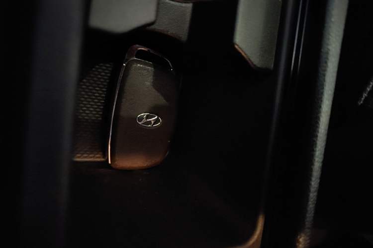 Used Hyundai Elantra (5th Generation / Langdong) 2016 1.6L Automatic Prestige Model Vehicle Key