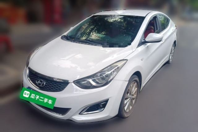 Used Hyundai Elantra (5th Generation / Langdong) 2016 1.6L Automatic Smart Version