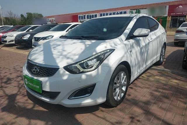 Used Hyundai Elantra (5th Generation / Langdong) 2016 1.6L Automatic Smart Version