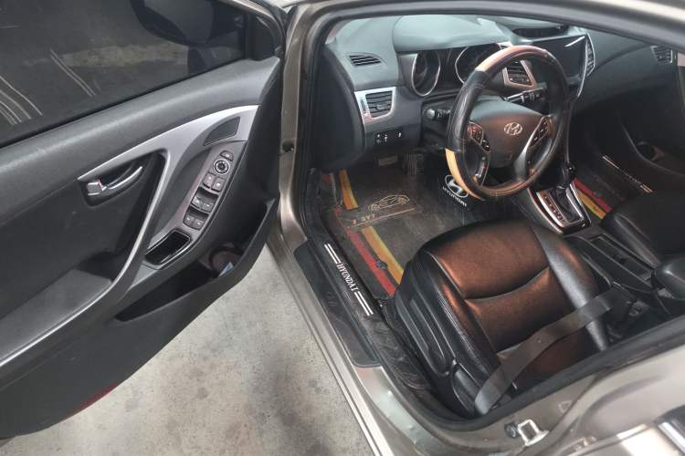 Used Hyundai Elantra (5th Generation / Langdong) 2016 1.6L Automatic Prestige Model Driver Seat