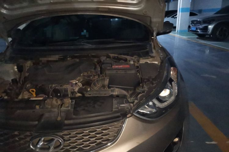 Used Hyundai Elantra (5th Generation / Langdong) 2016 1.6L Manual Luxury Model Engine Bay Left