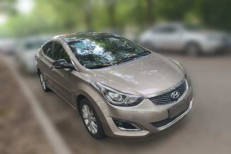 Used Hyundai Elantra (5th Generation / Langdong) 2016 1.6L Automatic Prestige Model Front Right 45 Deg