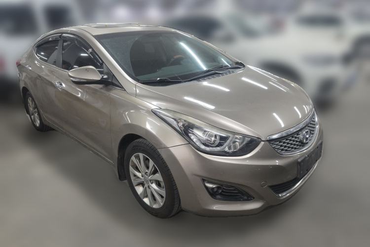 Used Hyundai Elantra (5th Generation / Langdong) 2016 1.6L Automatic Prestige Model Front Right 45 Deg