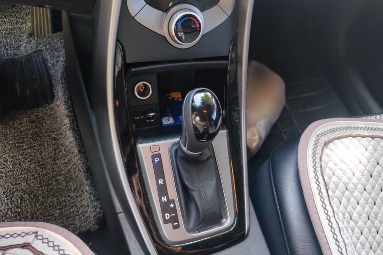 Used Hyundai Elantra (5th Generation / Langdong) 2016 1.6L Automatic Prestige Model Gear Lever