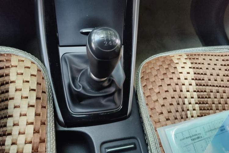 Used Hyundai Elantra (5th Generation / Langdong) 2016 1.6L Manual Luxury Model Gear Lever