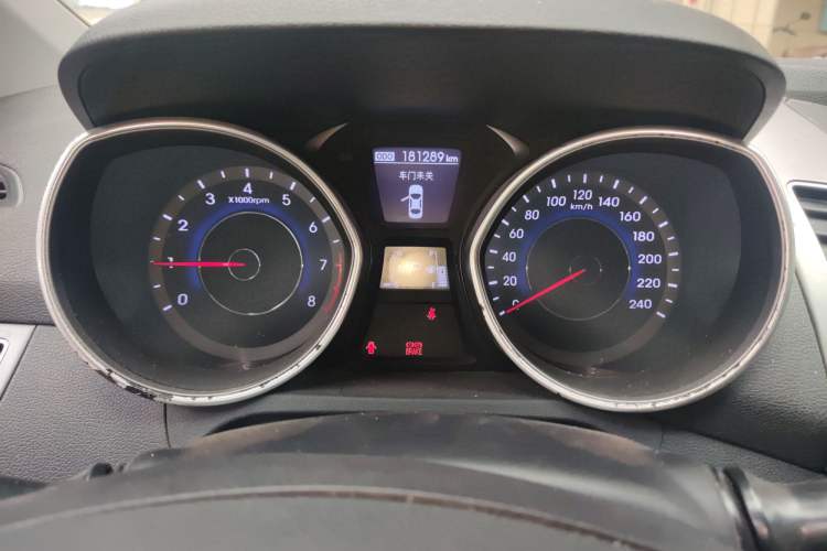 Used Hyundai Elantra (5th Generation / Langdong) 2016 1.6L Automatic Prestige Model Instrument Cluster