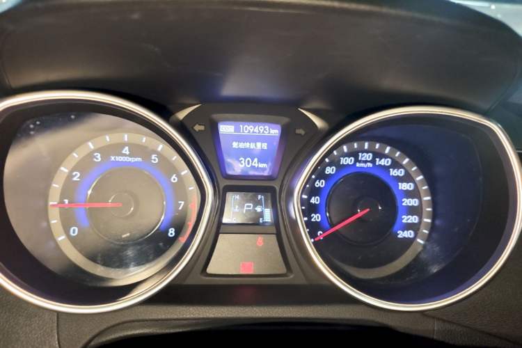 Used Hyundai Elantra (5th Generation / Langdong) 2016 1.6L Automatic Prestige Model Instrument Cluster