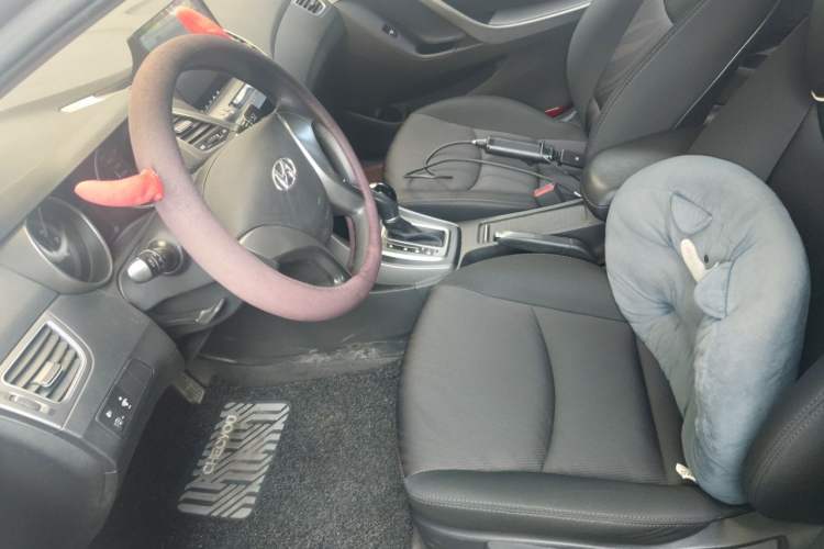 Used Hyundai Elantra (5th Generation / Langdong) 2016 1.6L Automatic Smart Version Left Front Seat