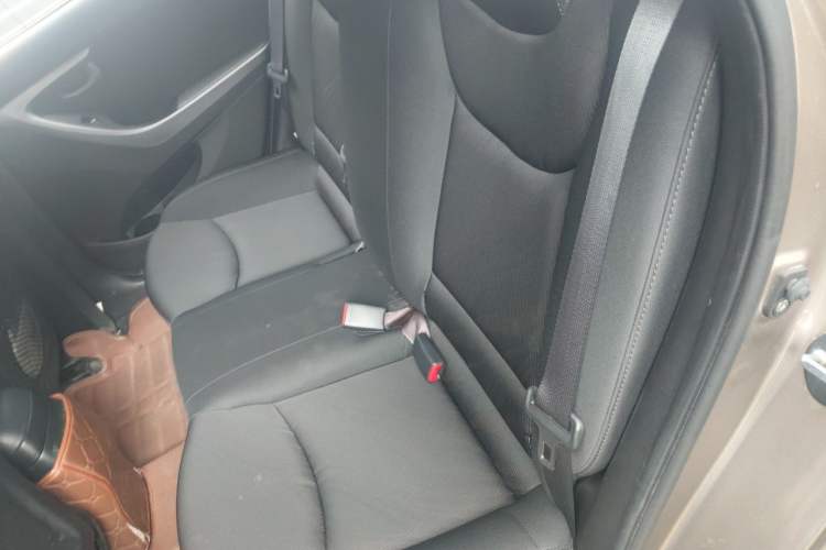Used Hyundai Elantra (5th Generation / Langdong) 2016 1.6L Automatic Smart Version Left Rear Seat