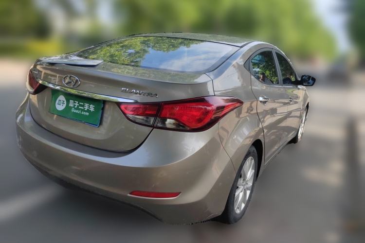 Used Hyundai Elantra (5th Generation / Langdong) 2016 1.6L Automatic Prestige Model Rear Right 45 Deg
