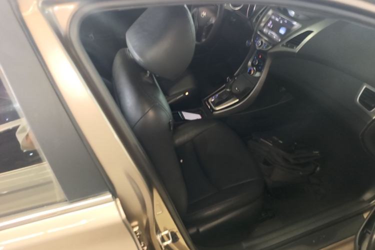 Used Hyundai Elantra (5th Generation / Langdong) 2016 1.6L Automatic Prestige Model Right Front Seat