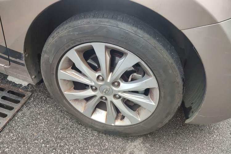 Used Hyundai Elantra (5th Generation / Langdong) 2016 1.6L Automatic Prestige Model Right Front Wheel Hub