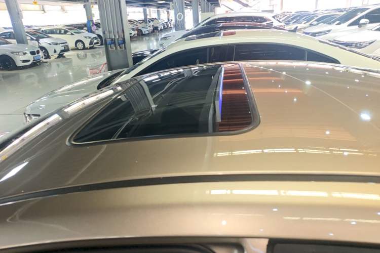Used Hyundai Elantra (5th Generation / Langdong) 2016 1.6L Automatic Prestige Model Roof