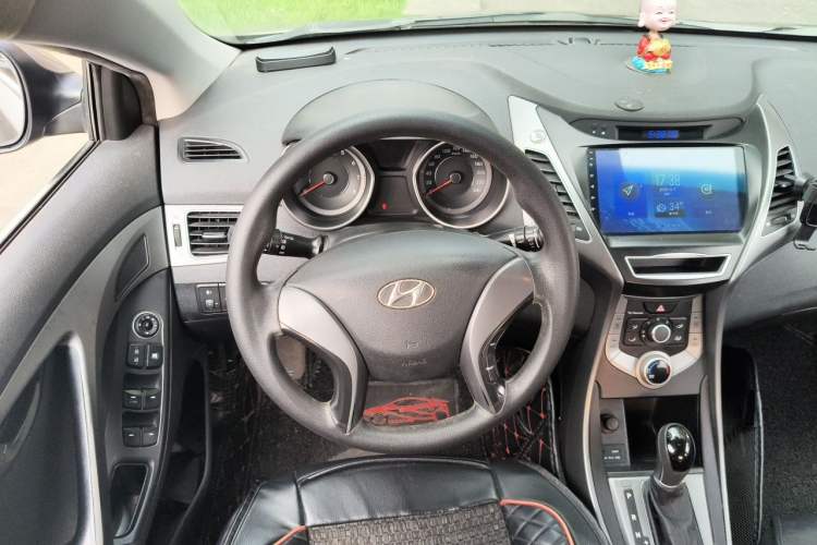 Used Hyundai Elantra (5th Generation / Langdong) 2016 1.6L Automatic Smart Version Steering Wheel