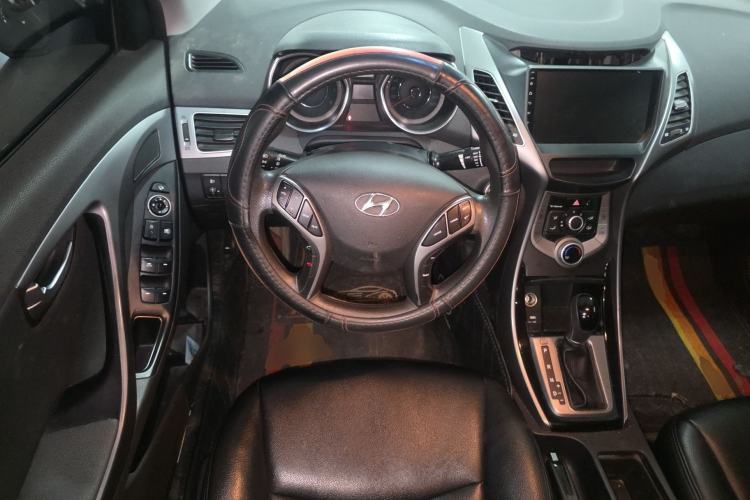 Used Hyundai Elantra (5th Generation / Langdong) 2016 1.6L Automatic Prestige Model Steering Wheel