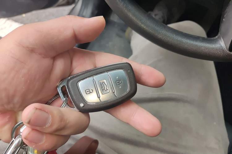 Used Hyundai Elantra (5th Generation / Langdong) 2016 1.6L Automatic Prestige Model Vehicle Key
