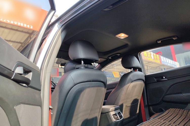 Used Hyundai Elantra (6th Generation / Lingdong) 2019 1.4T Dual-Clutch Xuan Dong · Dynamic Model Interior 7