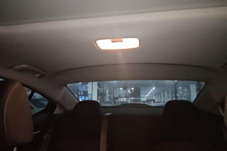Used Hyundai Elantra (6th Generation / Lingdong) 2016 1.6L Manual ZhiXuan · Dynamic Model Headliner