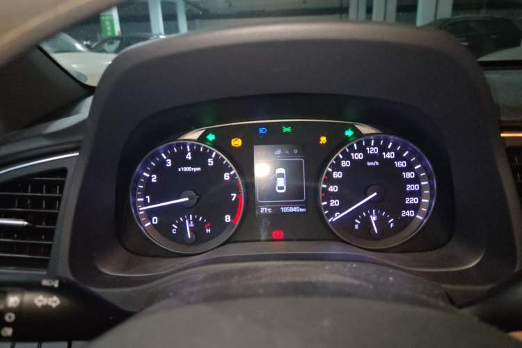 Used Hyundai Elantra (6th Generation / Lingdong) 2016 1.6L Manual ZhiXuan · Dynamic Model Instrument Cluster