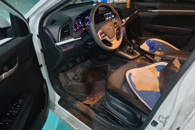 Used Hyundai Elantra (6th Generation / Lingdong) 2016 1.6L Manual ZhiXuan · Dynamic Model Left Front Seat